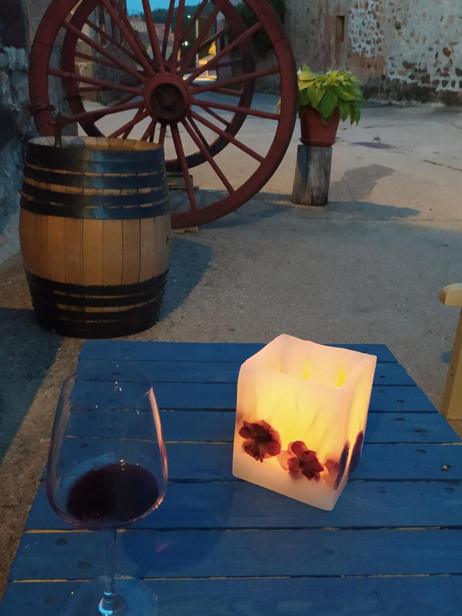 Posada Real La Vieja Chimenea-Spa Herreros Eksteriør billede